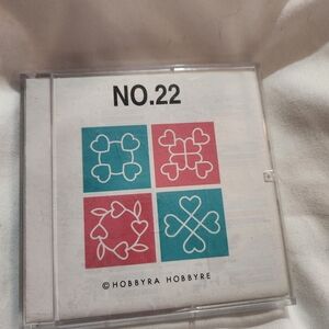 Hobbyra Hobbyre No.22 Embroidery Pattern